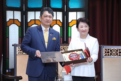 日本金澤市長村山卓蒞府拜會-盧市長-共同拓展國際對話廣深度