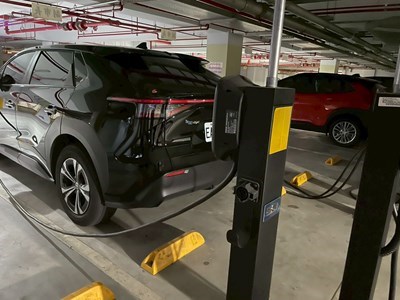 打造台中成為低碳之都-中市府公務車低碳運具占比六都第一-2