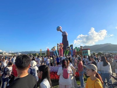 花毯節再創人潮高峰_0