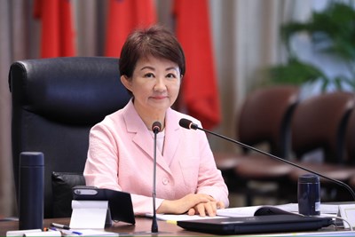 盧市長主持市政會議-水情告急請節約用水-兒童月即將來臨-328響應關燈1小時