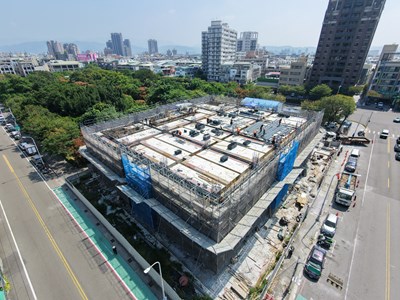 大里市七bot案