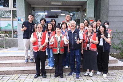 台中市長盧秀燕今-28-日率市府團隊展開和平專案